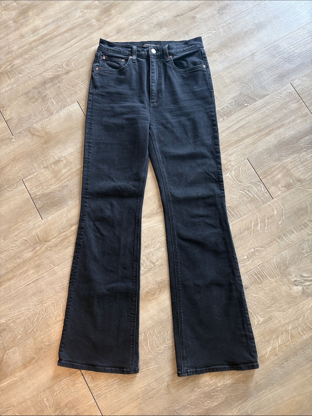 Denim Forum Black “The Twiggy High Rise  Flare” Jeans Size 27